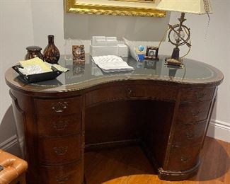 kidney desk 60 inches