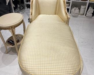  Ivory Lounger 