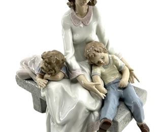 Vintage Lladro “An Afternoon Nap” Porcelain Figure
