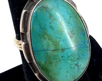 Native American Silver & Turquoise Ring
