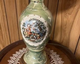 Vintage lamps, Colonial George and Martha Washington, Ceramic with Brass Base. 