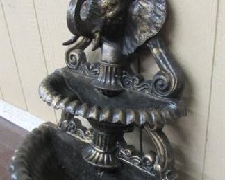 Cast Aluminum w/Elephant Head