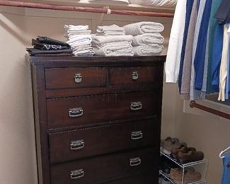 America Furniture Chest of Drawers 40"x54"x20".