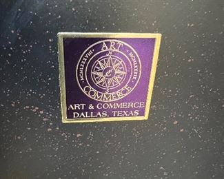 92. Art & Commerce Dallas Texas Round Metal Accent Table (18" x 20")