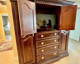 160. Bernhardt 4 Door 4 Drawer Armoire (72" x 24" x 75")