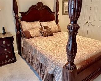 213. Bernhardt Queen Bed (90"h)