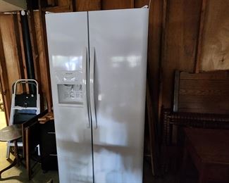 Side by Side Refrigerator
