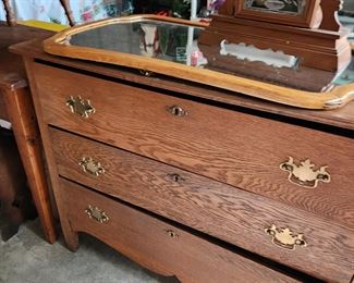 Vintage Chest of Drawers