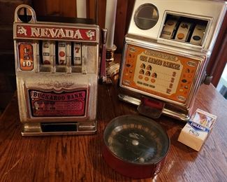 Tabletop Slot Machines