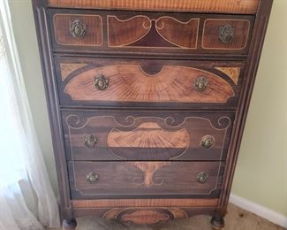 Antique Chest of Drawers