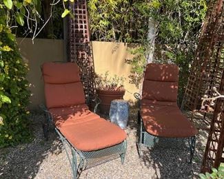 Pr. Metal Vintage Chaises