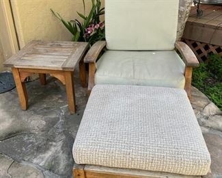 Wood Frame/Cushion Lounge Chair with Ottoman