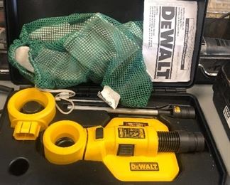 DeWALT Drilling Dust Extraction System 