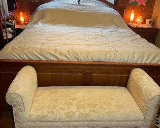 King size frame and box spring 