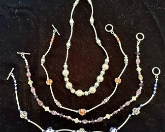 Costume & Sterling Silver Necklaces & Bracelets