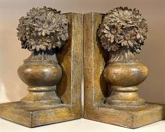 (2) Decorative Bookends