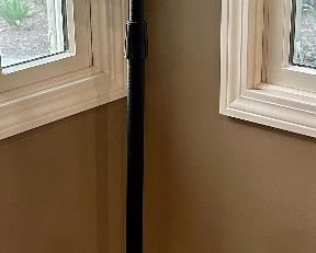 (2) Bowers & Wilkins Loudspeakers