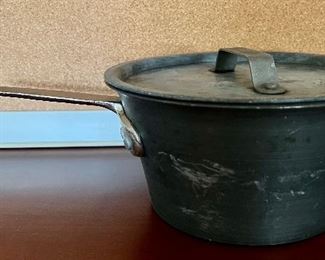 Commercial 2.5Qt. Pan