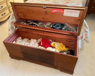 Lane Cedar Chest