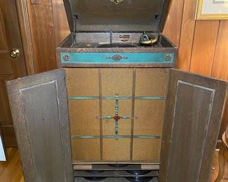 Victrola VV89