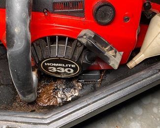 Homelite 330 Chainsaw