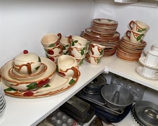 Franciscan Apple China Set
