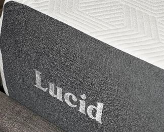 King size Lucid mattress