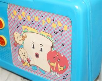1980's lunch n tunes lunch box-I loved these as a kid!