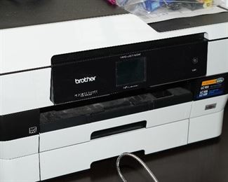Brother printer-working and in great condition.
