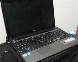 Acer Aspire 5755-6699 laptop