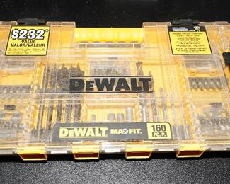 DeWalt 160piece drill bit set
