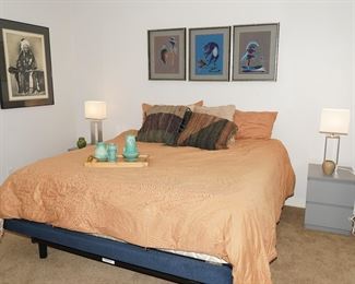 Serta Motion ISeries adjustable frame with mattress-queen size.  We have a King size one available as well, to include the mattress. 