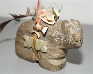 Zuni fetish bear