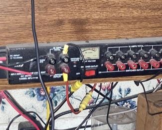 MF5-1118 Original high current DC multi outlet