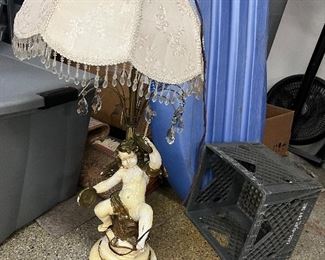 French Provincial Lamp