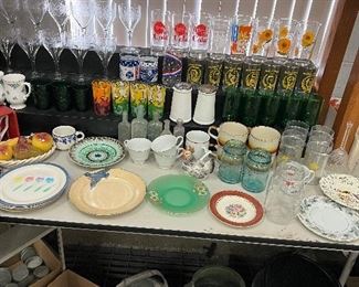 Variety of Glassware/dishes