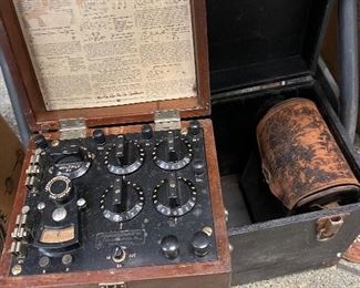 Vintage Leed & Northrup tester machine 