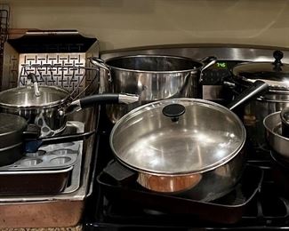 Assorted Pots & Pans, Roasters & Bakeware
