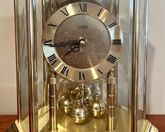 Schneider Quartz Clock