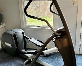 Precor Elliptical EFX 5.21i