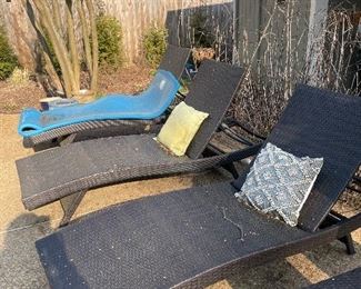 These pool loungers are not only pretty but very comfortable