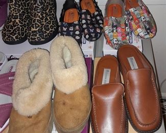 HUNDREDS Of Assorted Shoes In Box (Wide Range Of Sizes & Styles)