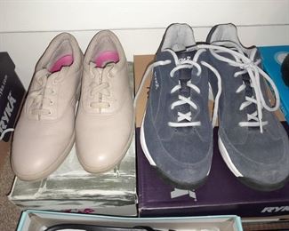 HUNDREDS Of Assorted Shoes In Box (Wide Range Of Sizes & Styles)