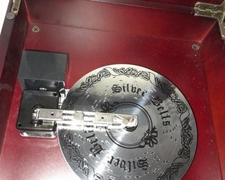 Thomas Pacconi Light Up Animated Christmas Music Player