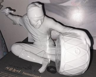 Hwangsae-Mok Ceramic Ware & Sculpture Studio Figurines In Box