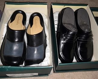 HUNDREDS Of Assorted Shoes In Box (Wide Range Of Sizes & Styles)