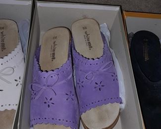 HUNDREDS Of Assorted Shoes In Box (Wide Range Of Sizes & Styles)