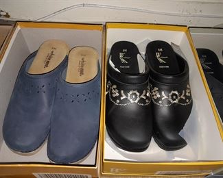 HUNDREDS Of Assorted Shoes In Box (Wide Range Of Sizes & Styles)