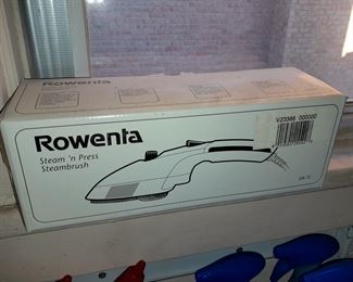 Rowenta Steam N' Press Steambrush (NEW!)