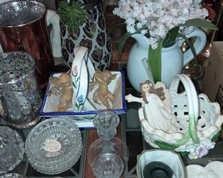 Assorted Decorative Accents